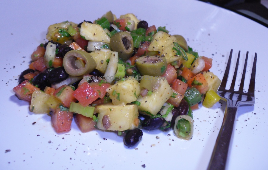 Easy Black Bean Salad with Pineapple